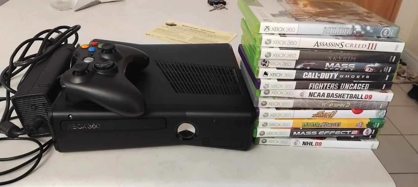 Xbox 360 Console Bundle with Games