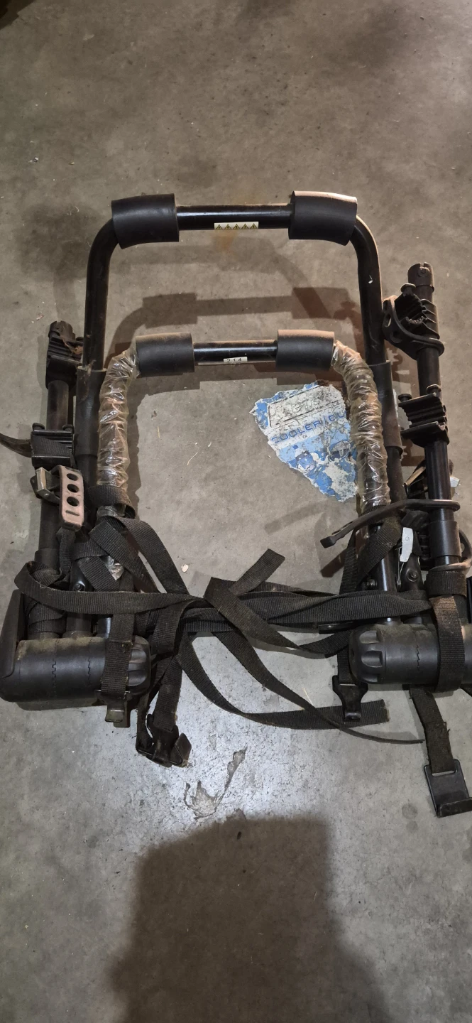 Thule Bike Rack - photo 2