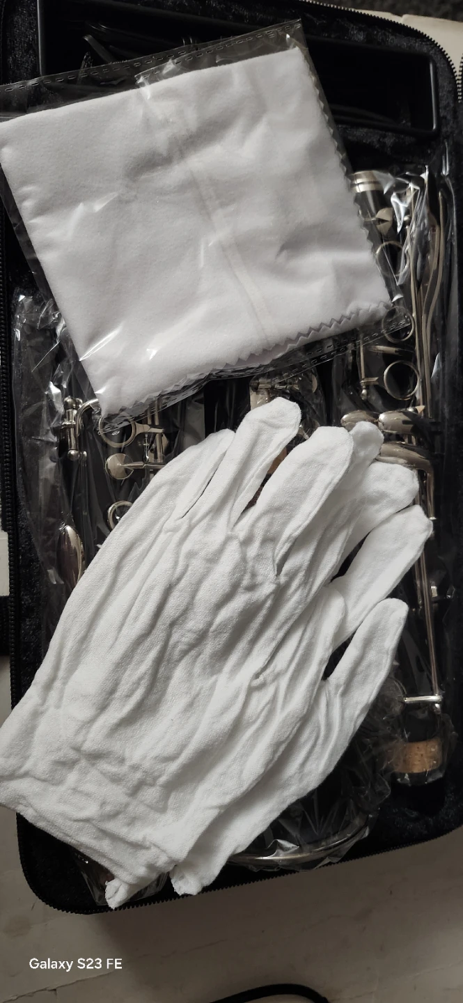 Clarinet with Case, Cleaning Cloth, and Gloves - photo 3
