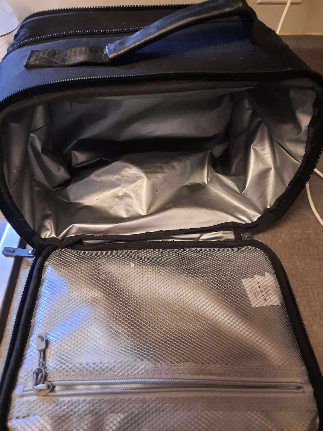 Lolé Expandable Lunch Bag - photo 2