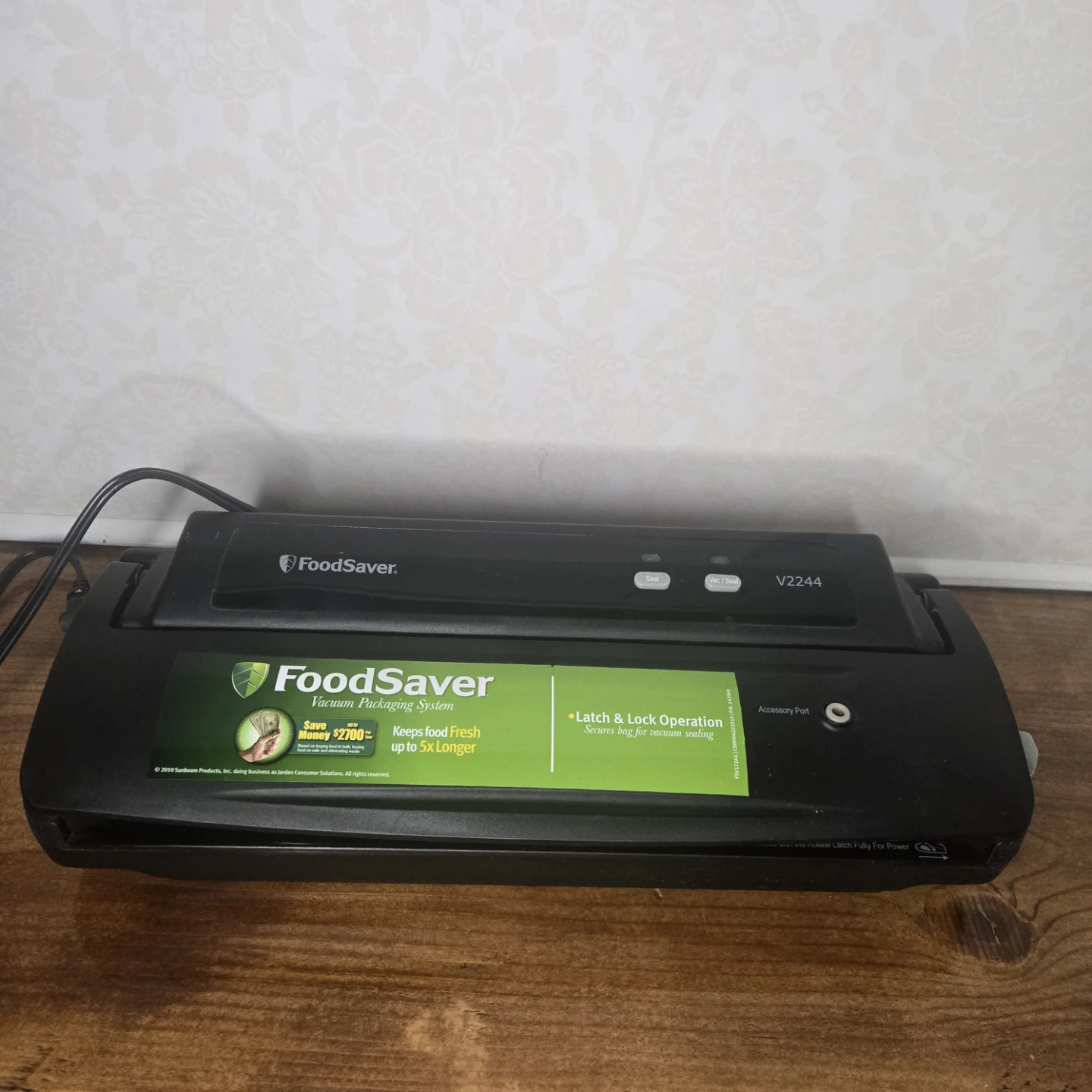 FoodSaver V2244 Vacuum Sealer