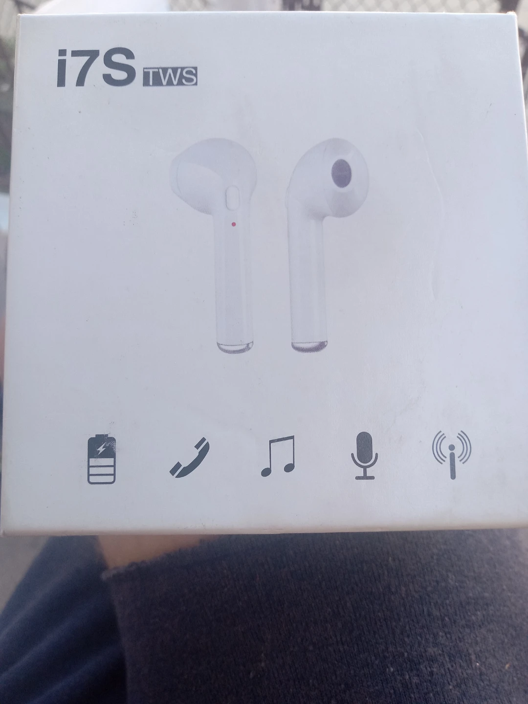 i7S TWS Wireless Earbuds