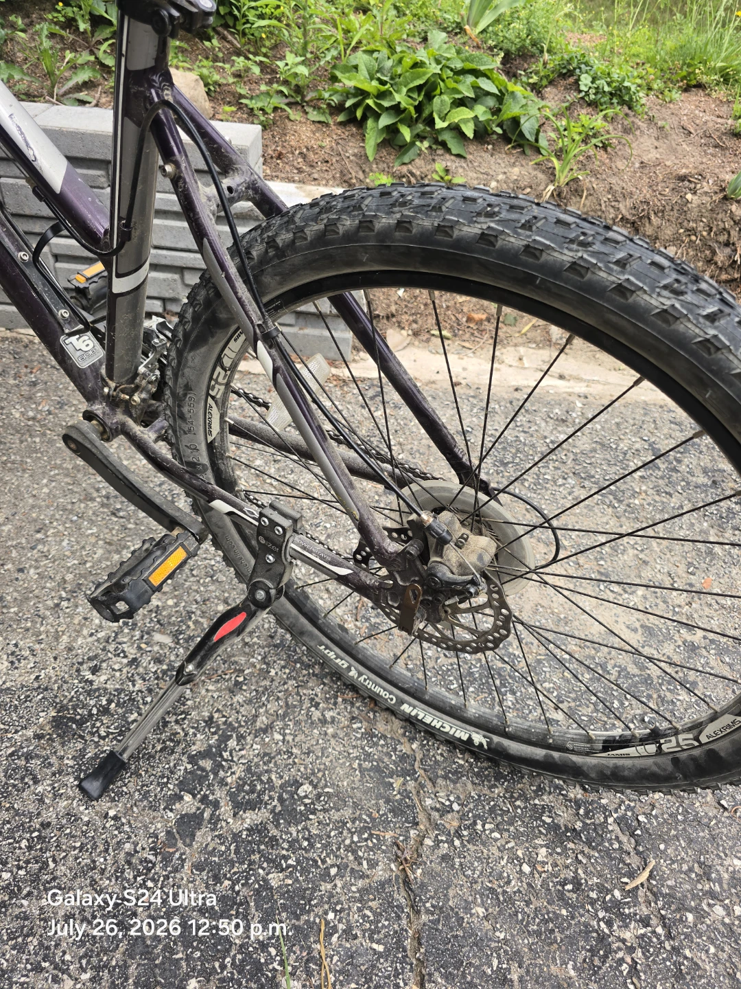 Womens Jamis Mountain Bike - photo 3