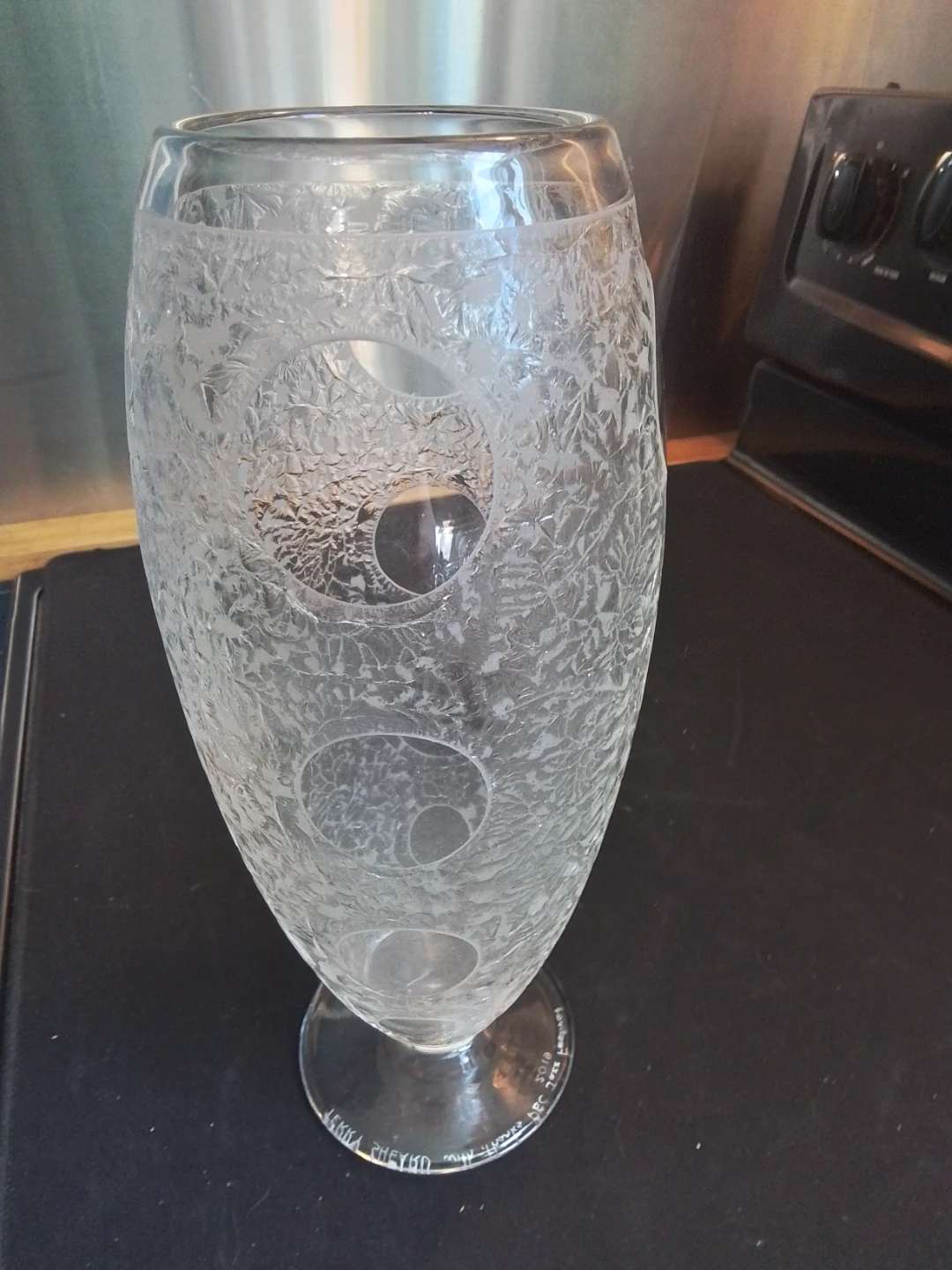 Large Mark Armstrong Studio Art Glass Vase - photo 3
