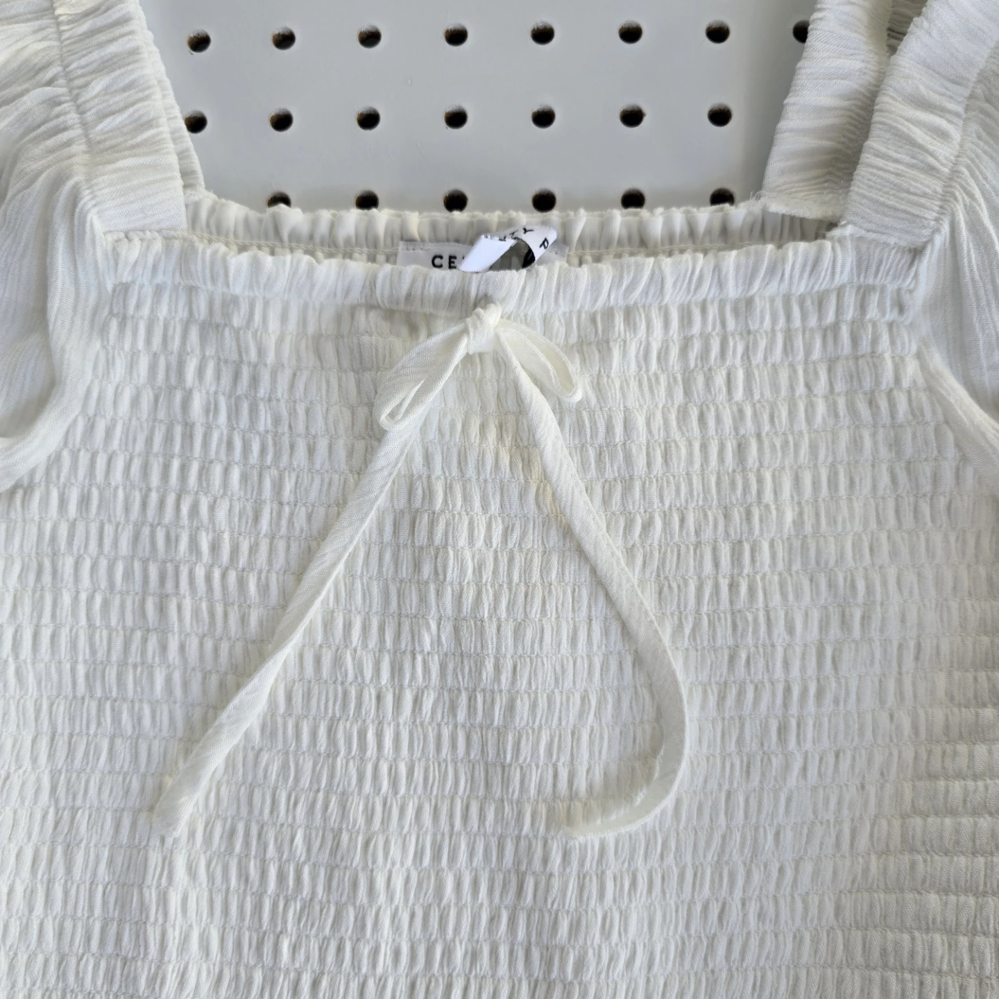 White Smocked Puff Sleeve Crop Top - photo 4