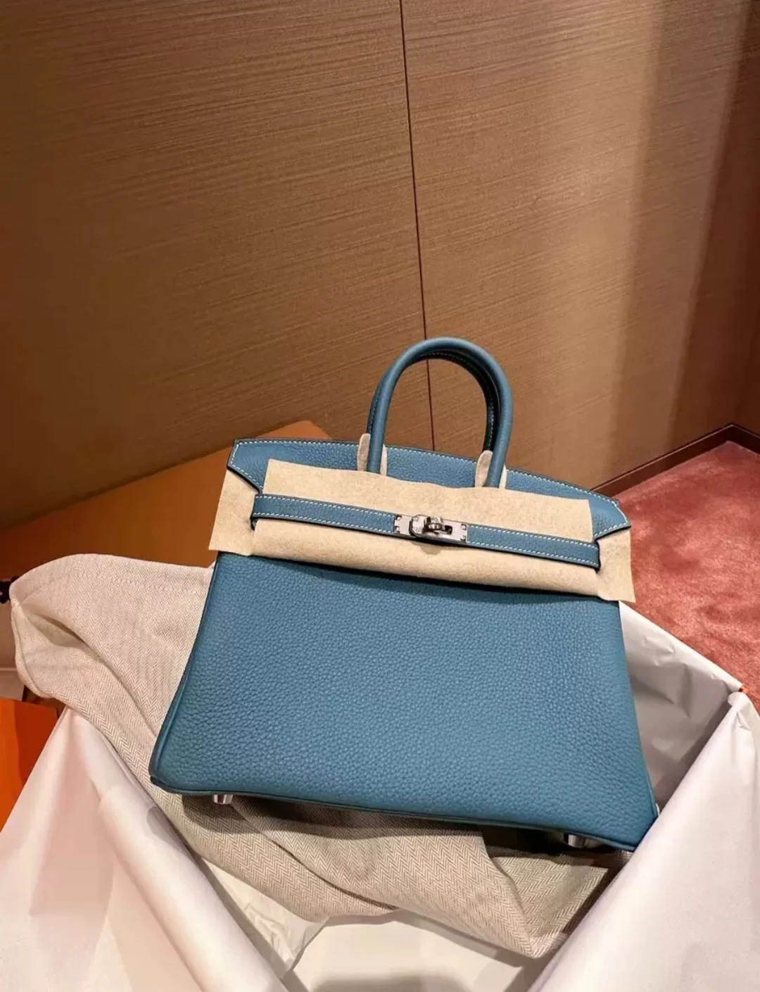 Hermès Birkin Bag Teal Leather Gold Hardware