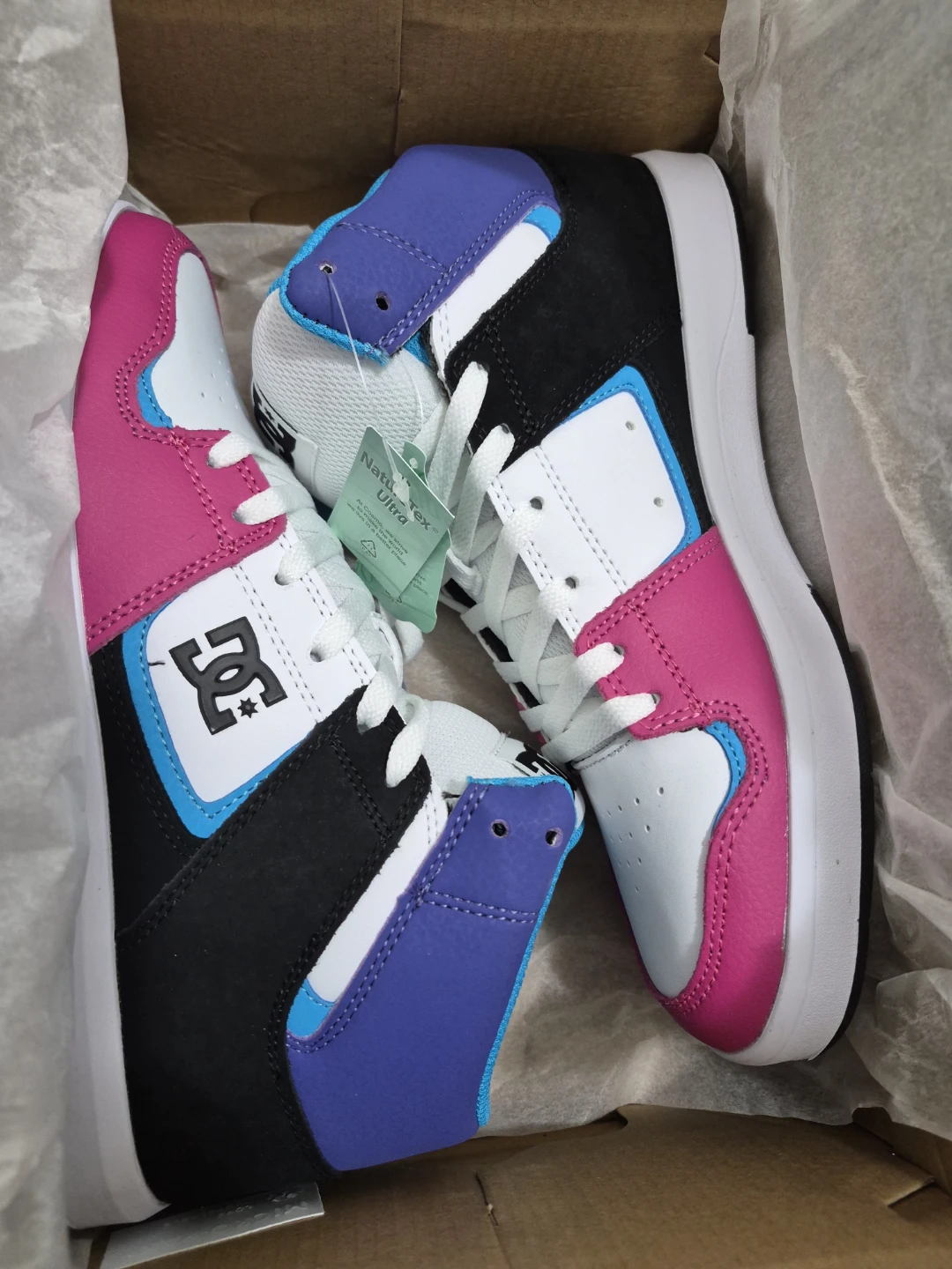 DC Shoes High-Top Sneakers - Pink, White, Black, Blue