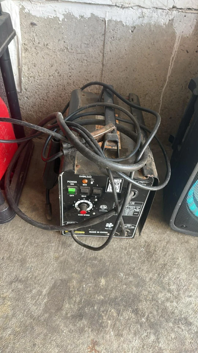 Power Weld Wire Feed Welder - 136
