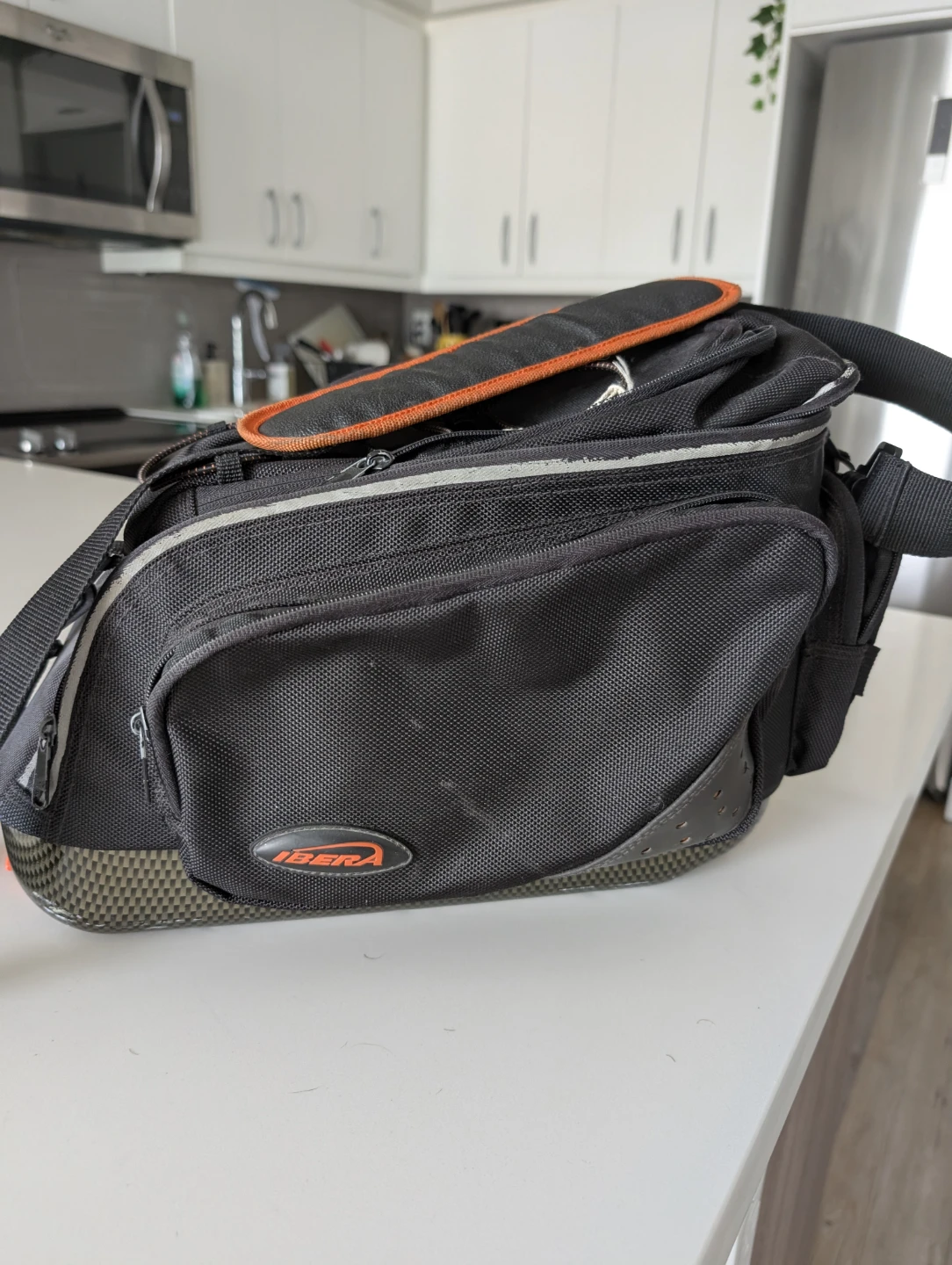 Iberia clip-in bike pannier