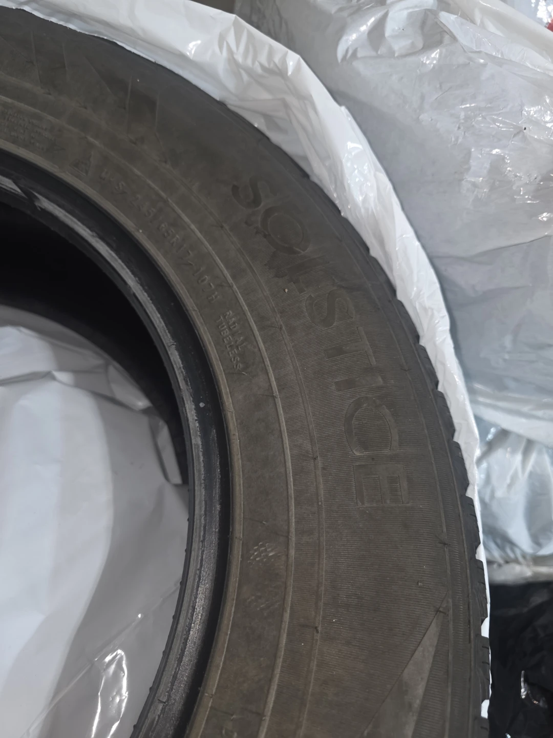 4 Nokian Nordman S2 SUV 245/65R17 Tires