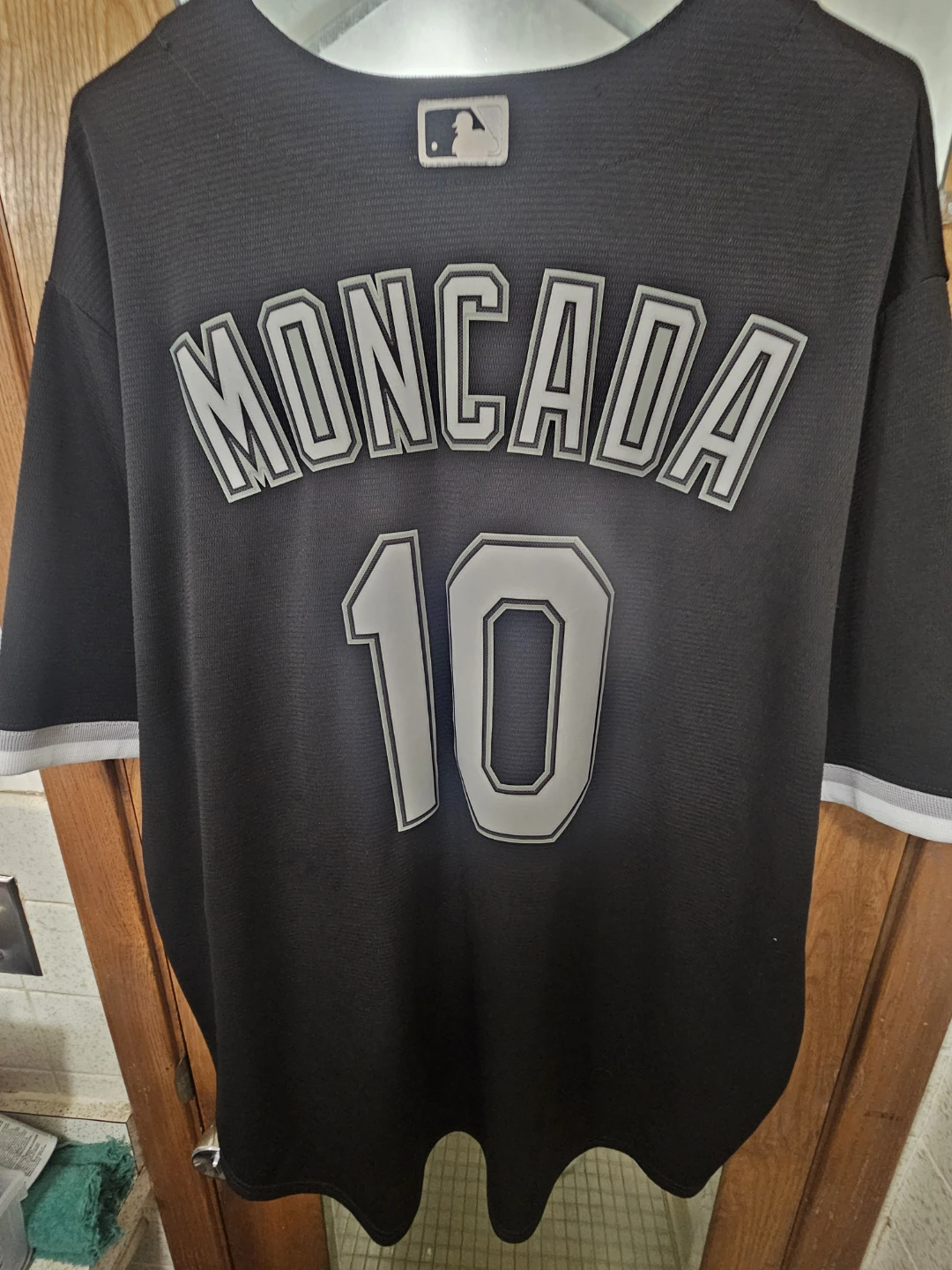 Nike Chicago White Sox Moncada #10 Baseball Jersey XL - photo 2