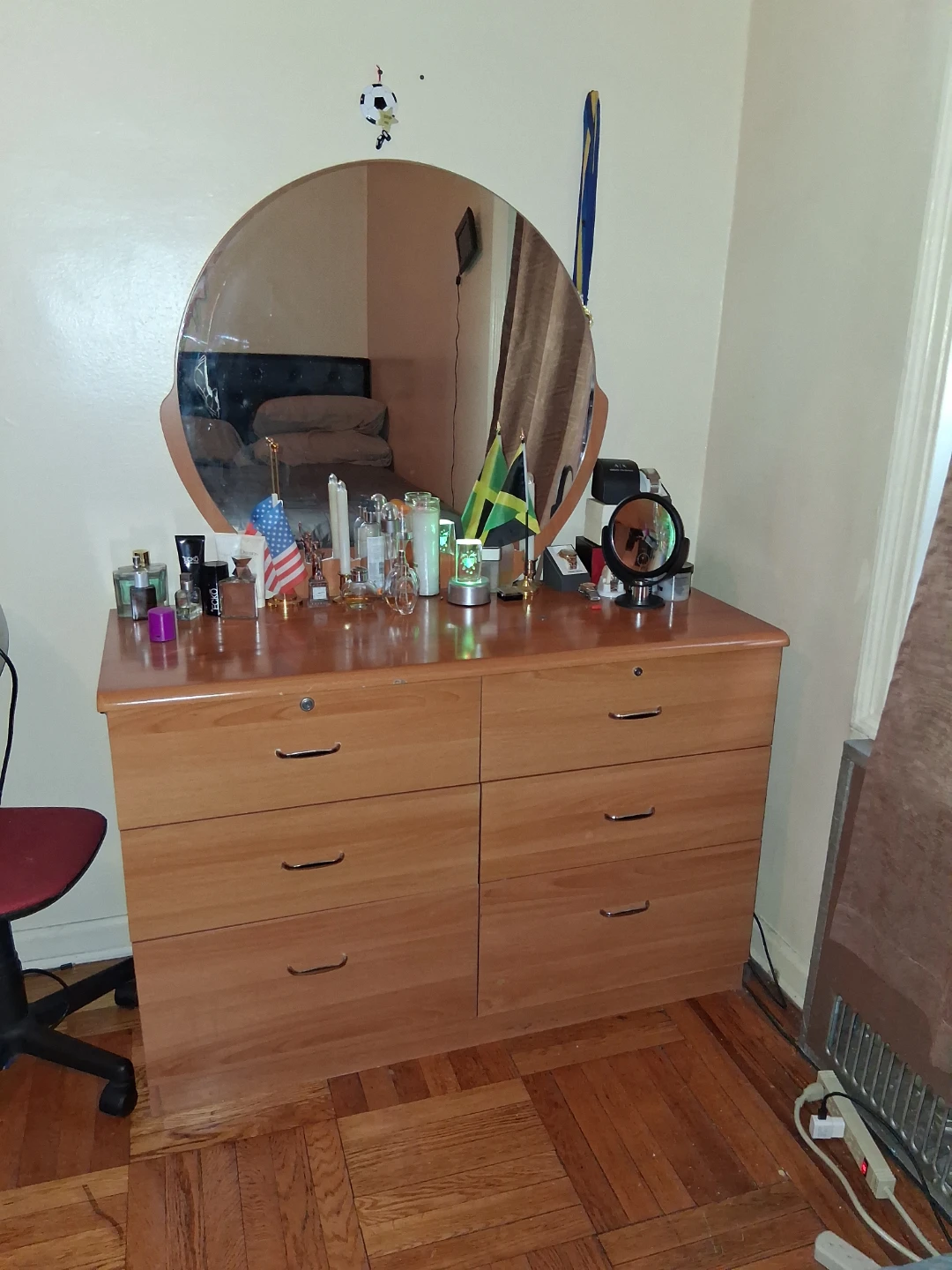 Dresser