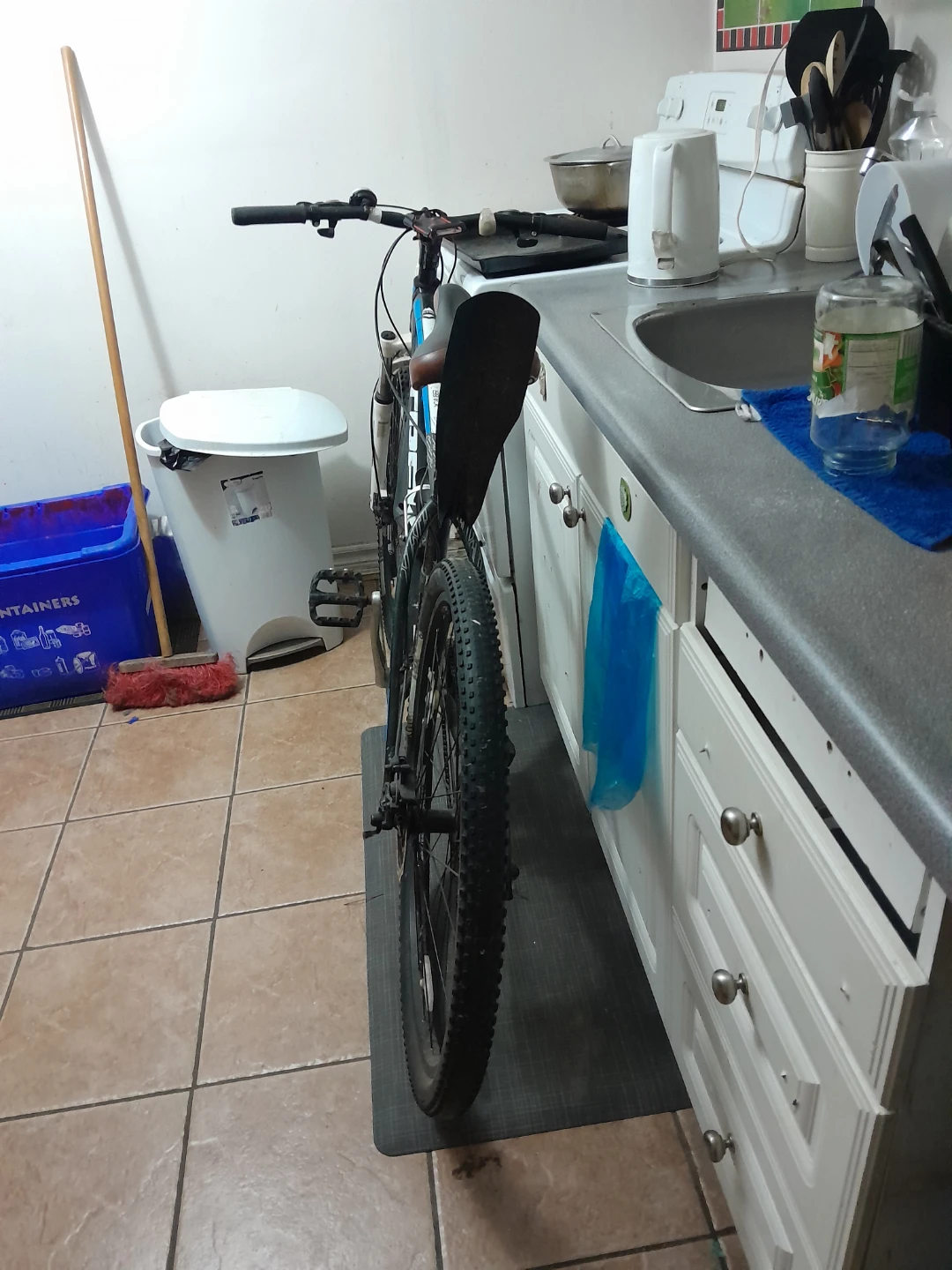 Trek Excalibur 29 inch mountain bike - photo 3