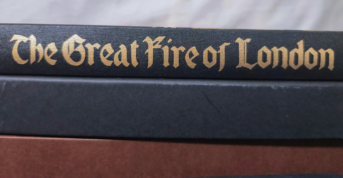 The Great Fire of London, Hardback Book w/ Case - photo 2