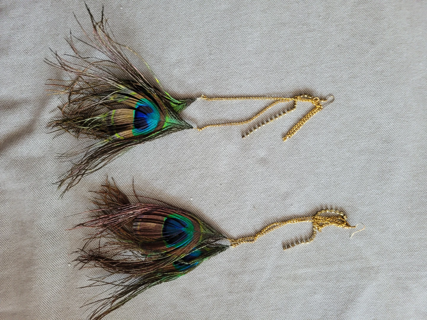 Peacock Feather Dangle Earrings with Gold Chain