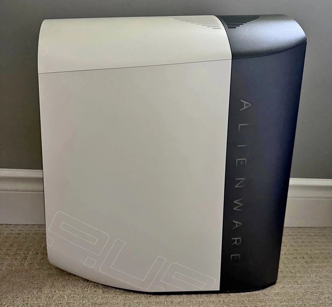 Alienware R12 Desktop Computer