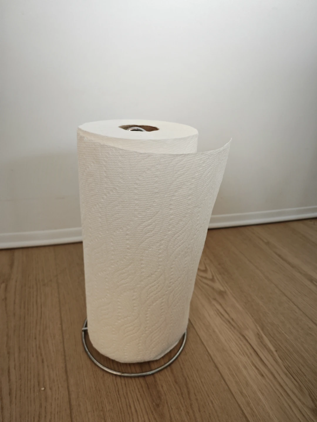 Silver Metal Paper Towel Holder - photo 2