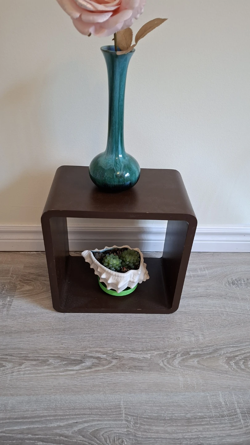 Small Brown Cube  Shelf - photo 4