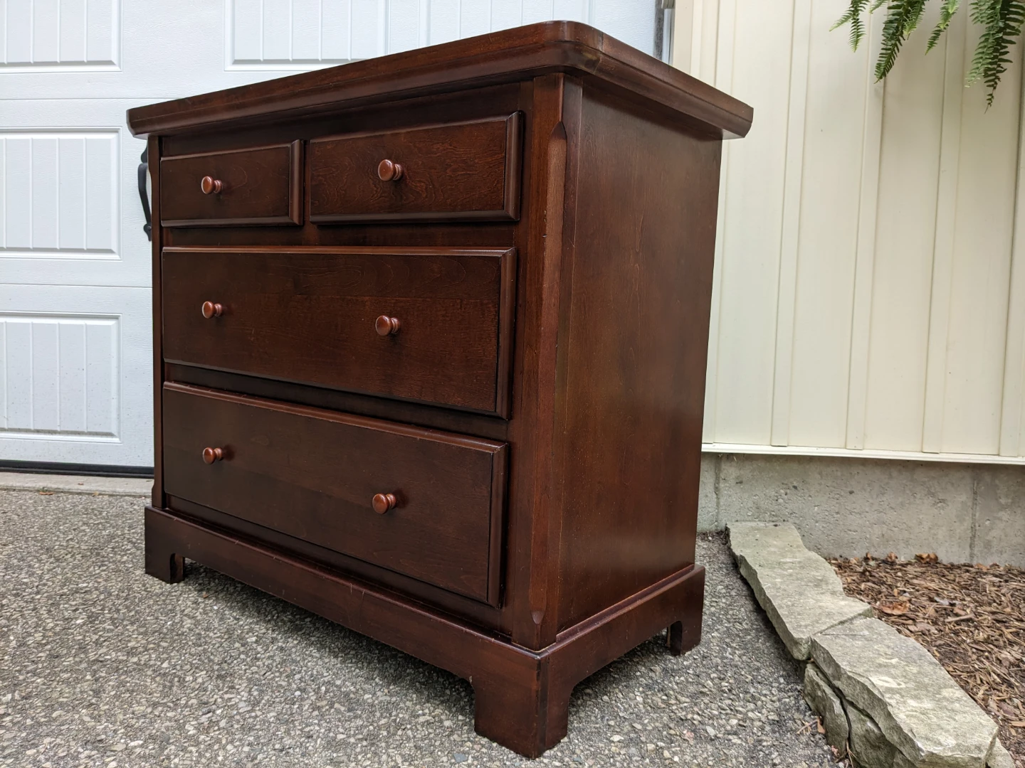 4 Drawer Chest in Solid Wood - photo 3