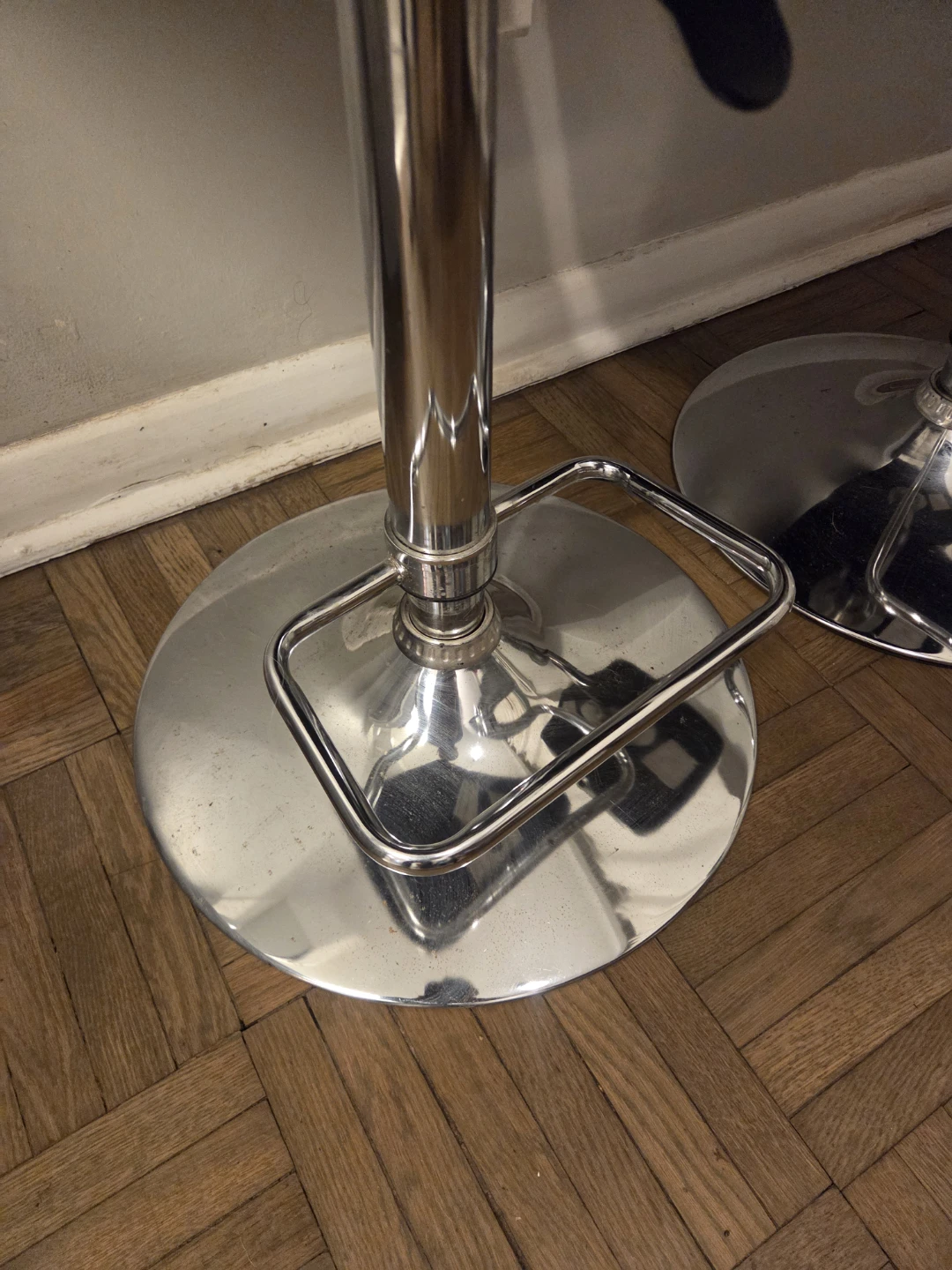 Set of 2 Black Faux Leather Bar Stools