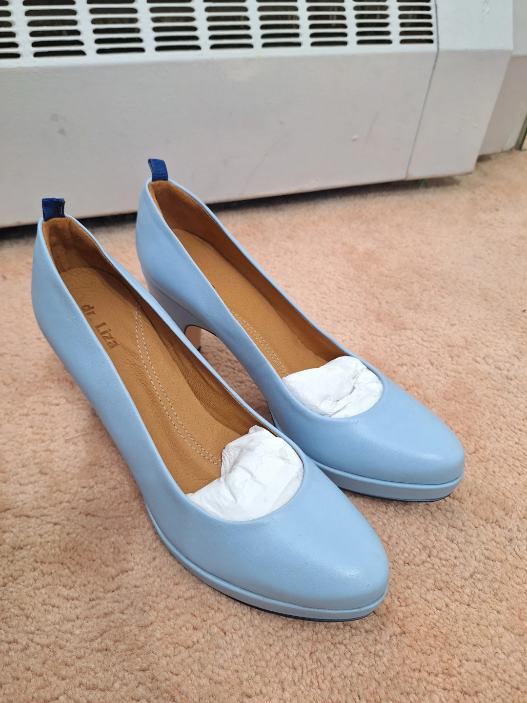 Dr. Liza Women's Light Blue Heels Size 9