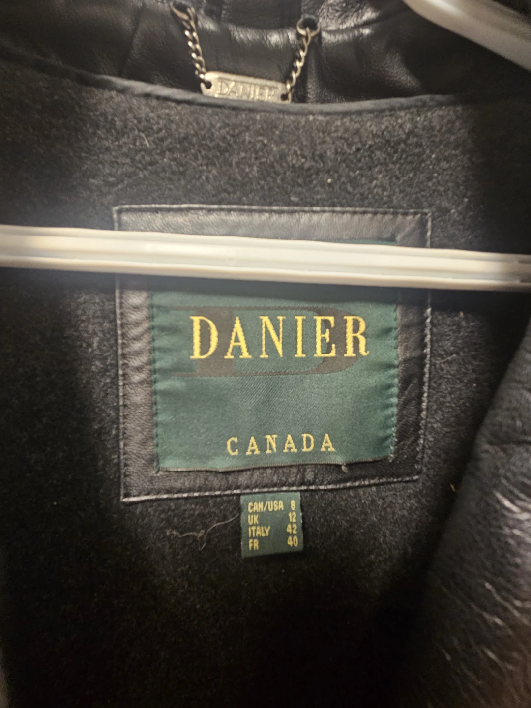 Danier Leather Trench Coat - photo 2