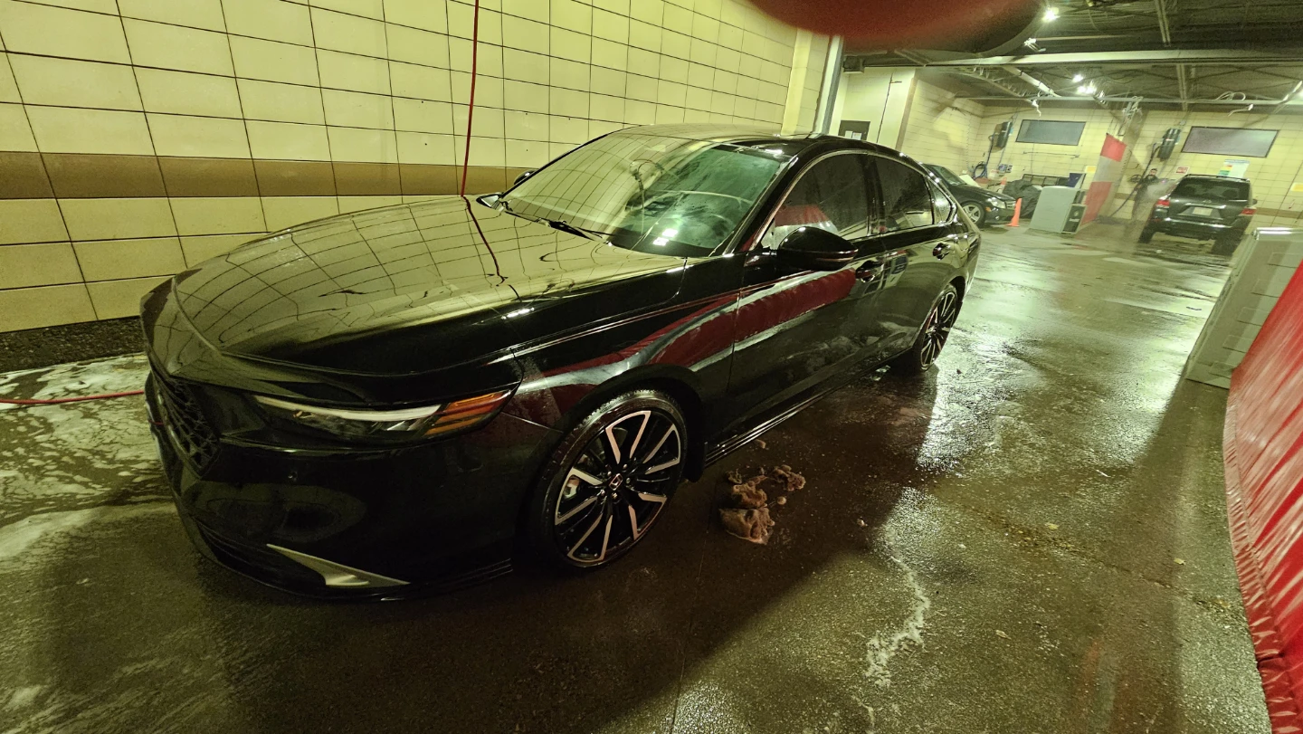2024 Honda Accord Touring Hybrid - photo 2