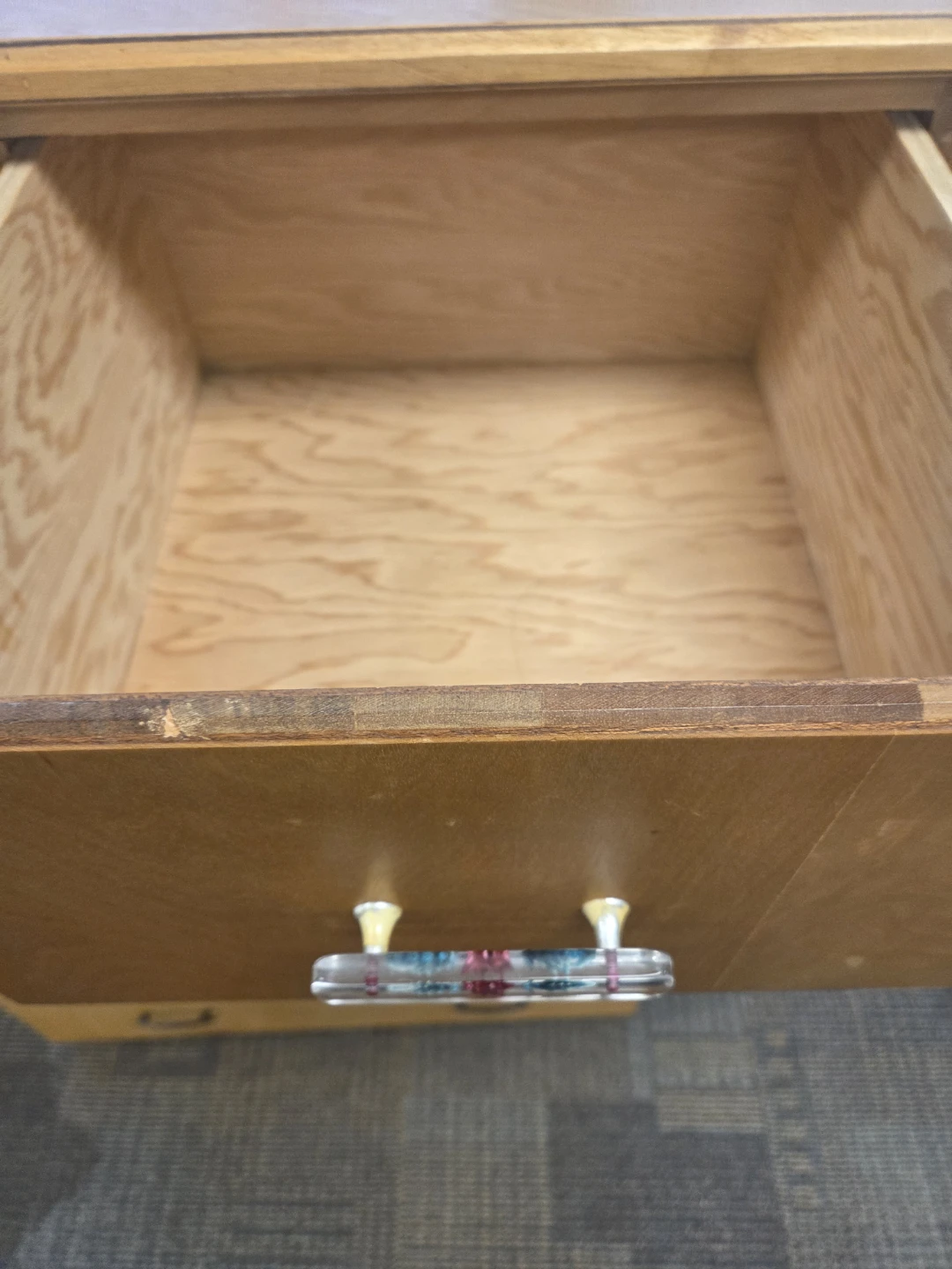 Light Wood Dresser with Decorative Drawer Pulls - photo 3