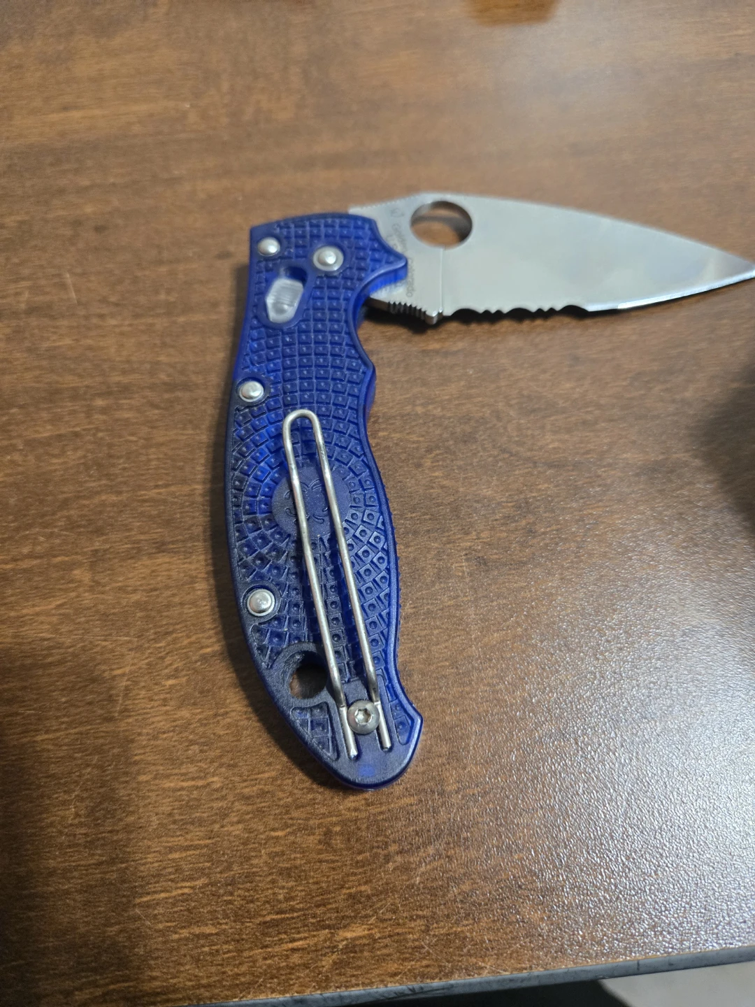 Spyderco Manix 2 Lightweigh folding knife. - photo 2