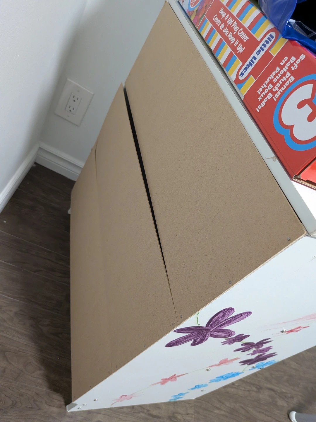 Small storage cabinet