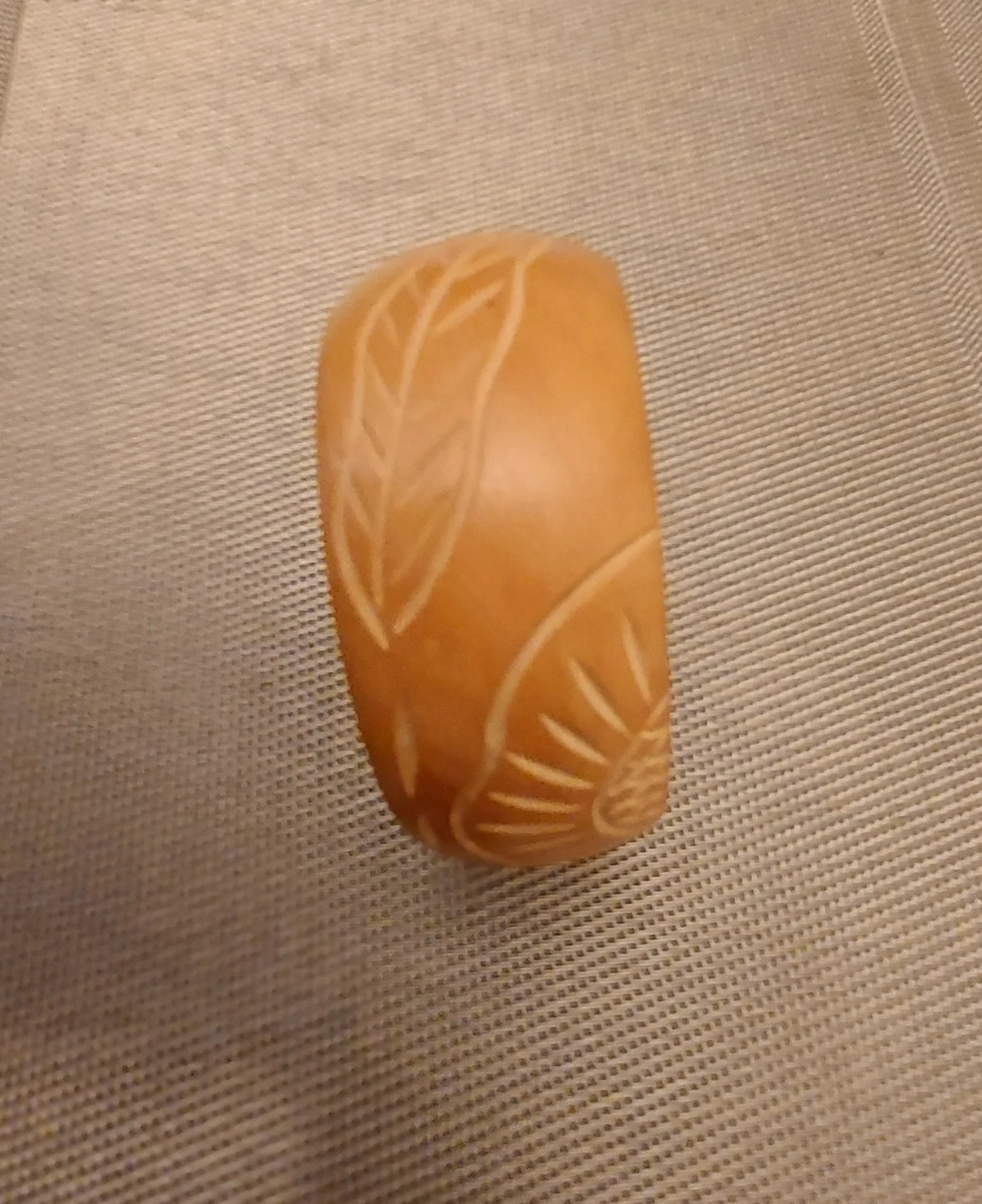 Carved wooden cuff bracelet - photo 3