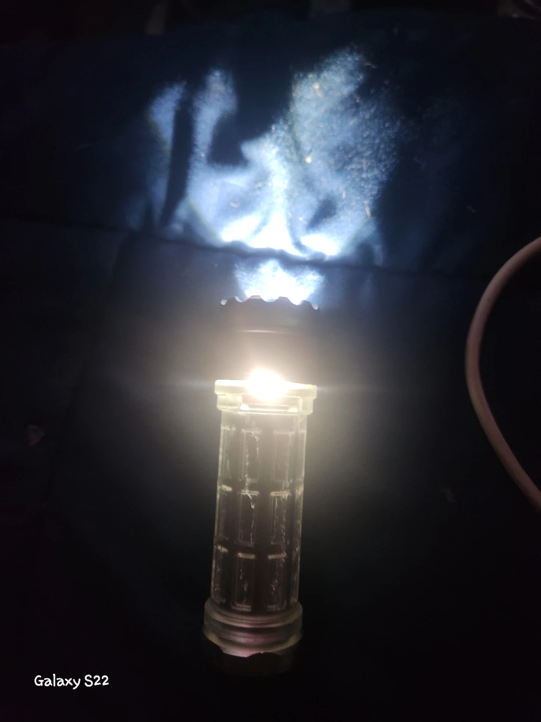 Compact Multi-Color LED Flashlight & Camping Lantern - photo 4
