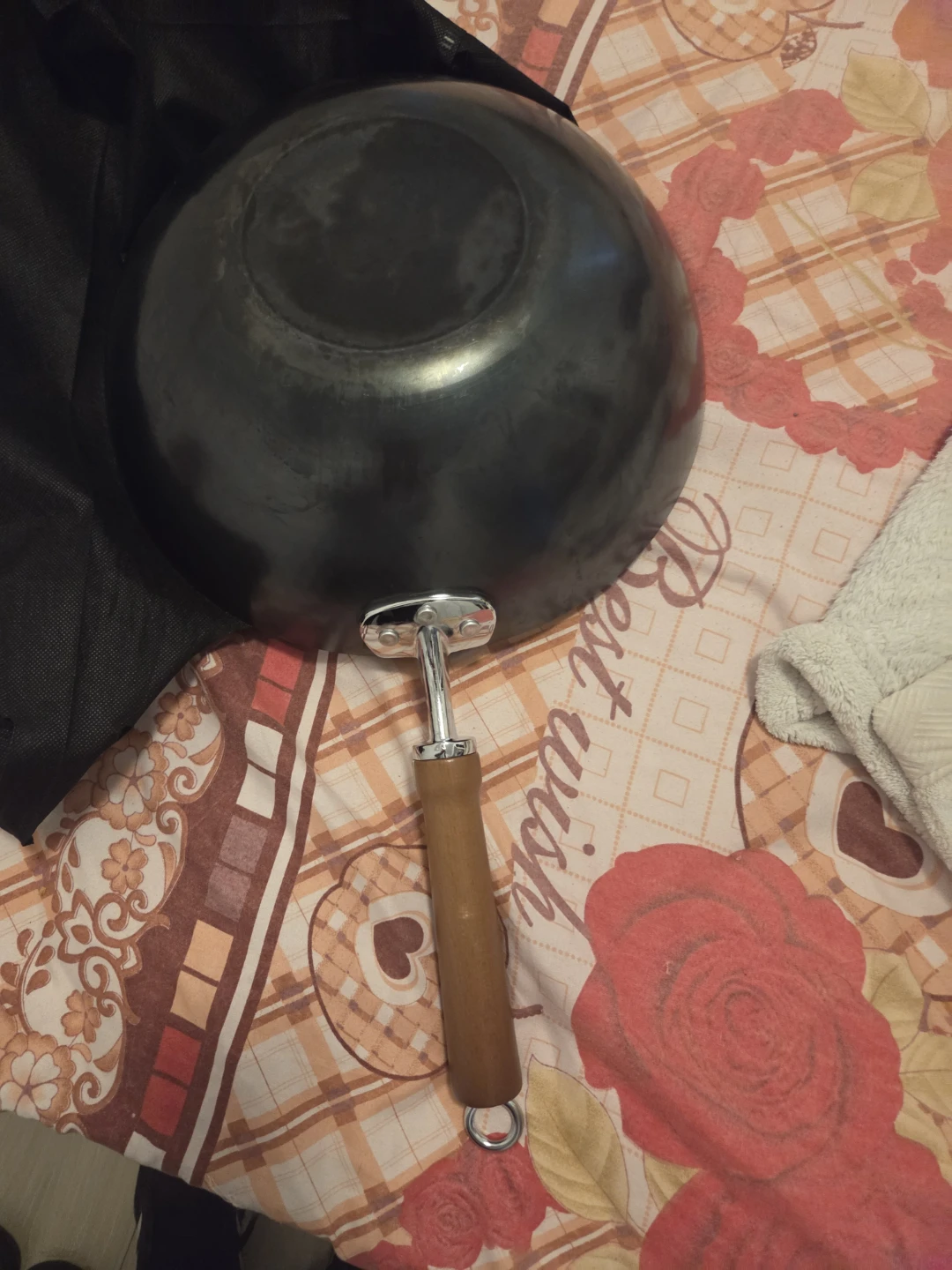 Wok with Wooden Handle - photo 4