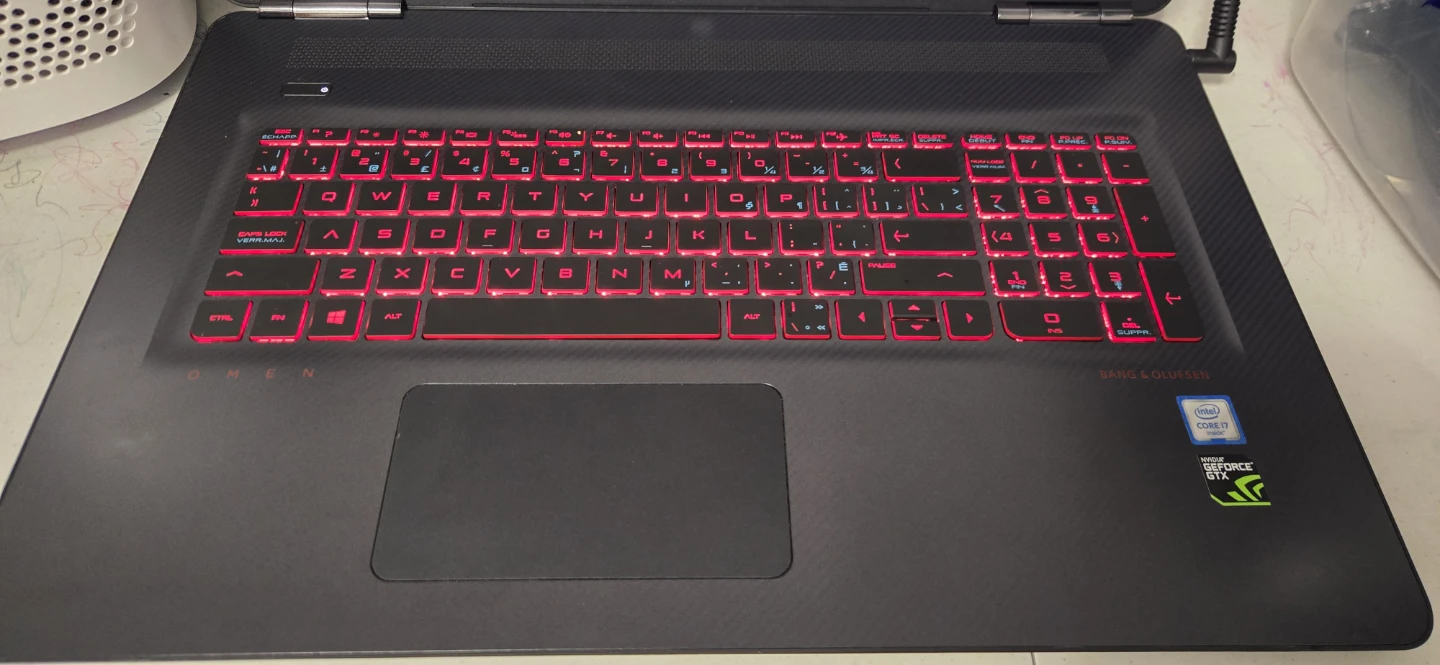 2000 GB  / 16 GB RAM  OMEN Gaming Laptop - CARBON fiber caseing - photo 2