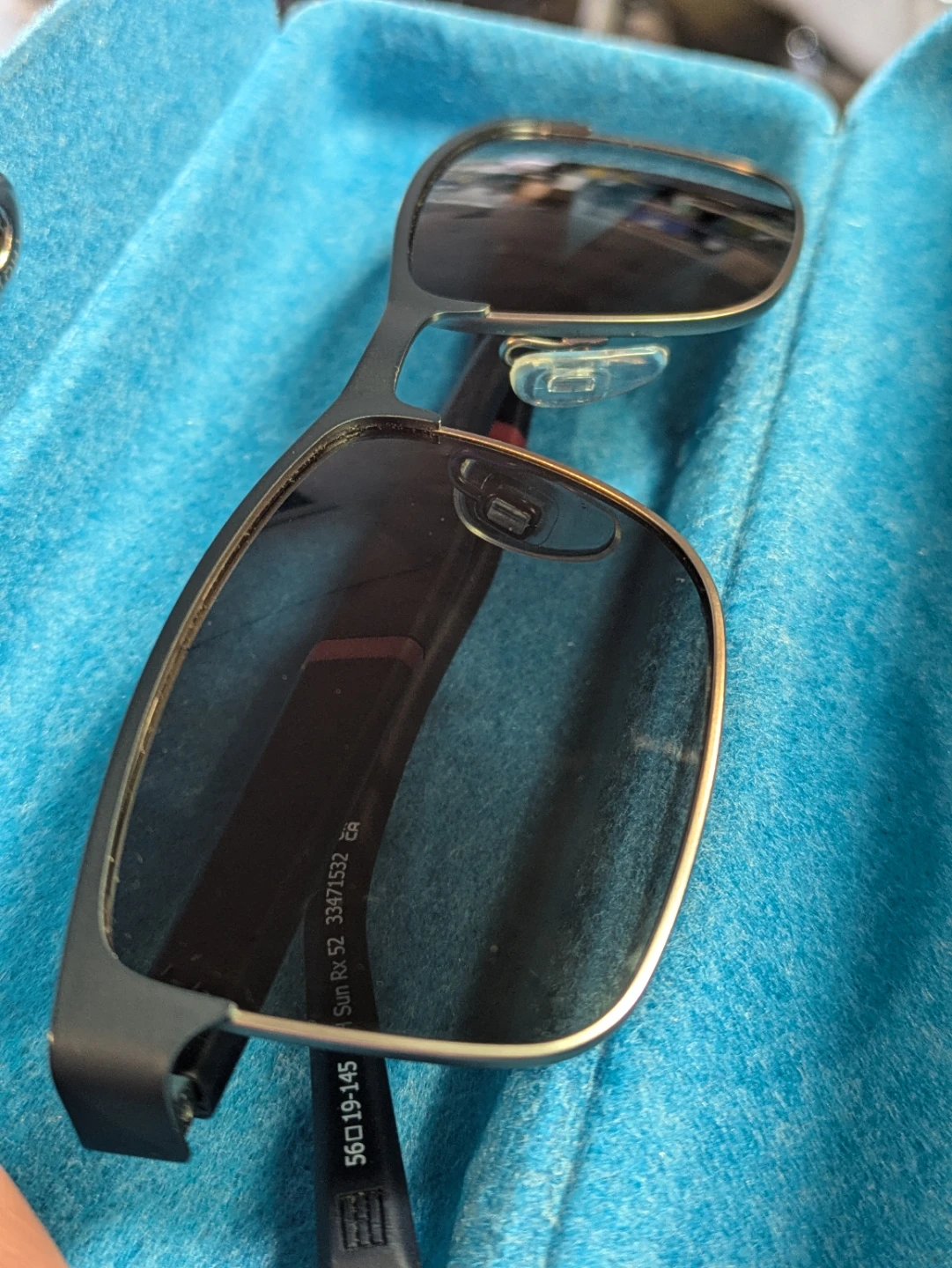 Tommy Hilfiger Sunglasses - photo 2