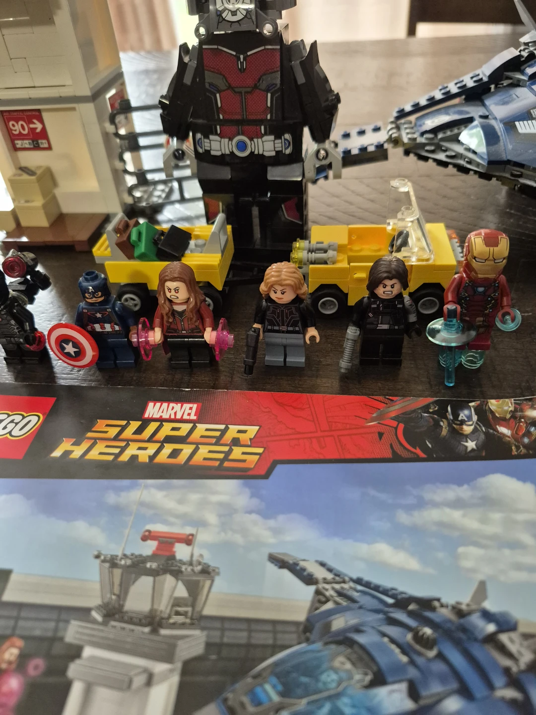LEGO Marvel Super Heroes Avengers: Endgame Final Battle 76051 - photo 4