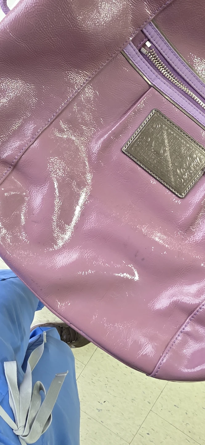 Autentic Coach Poopy Patent Leather Handbag - photo 2