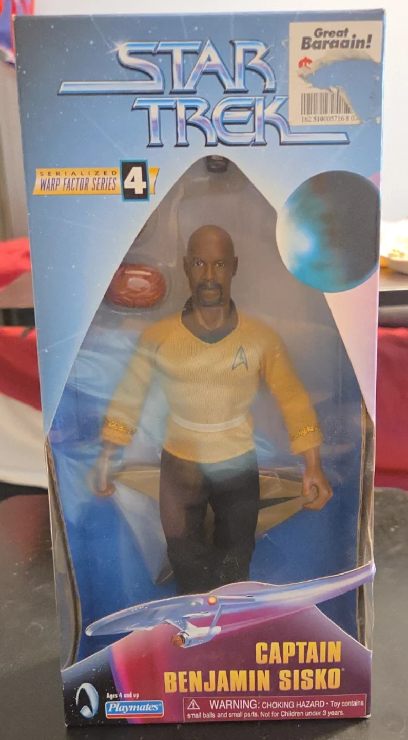 Star Trek Captain Benjamin Sisko Action Figure - photo 2