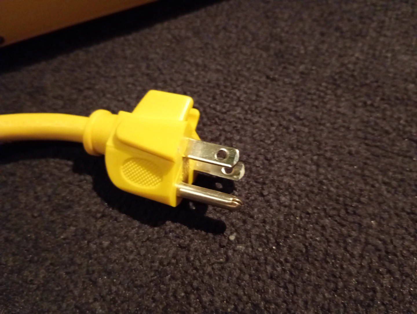 Yellow Transient Voltage Surge Suppressor Power Bar - photo 2