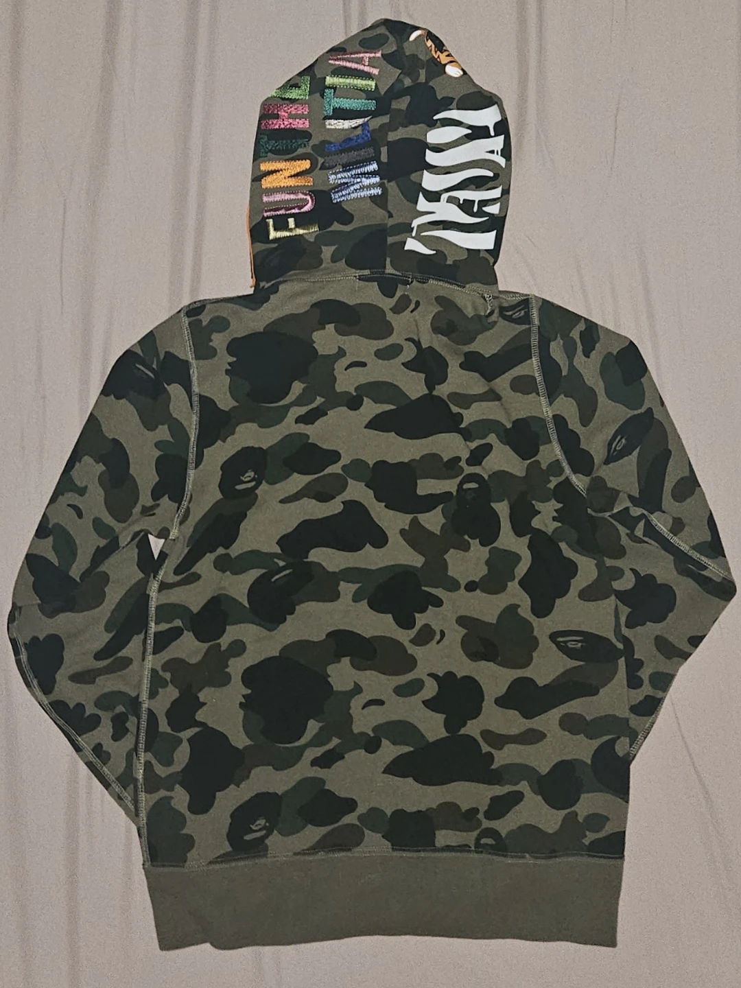 Authentic Bape 1st Tiger Camo Full Zip Men's Hoodie - photo 3