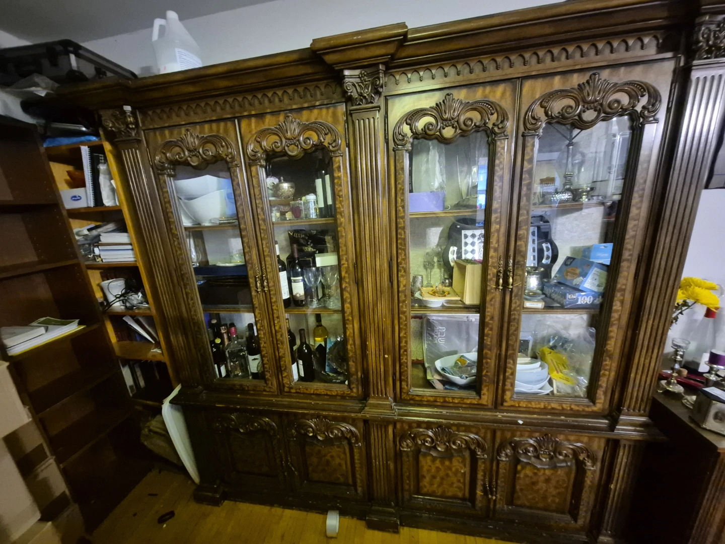Gorgeous China cabinet
