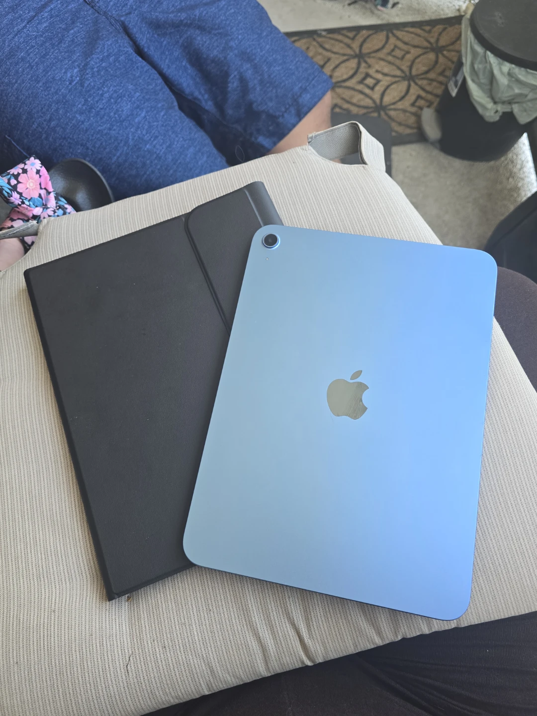 APPLE  IPAD 2025 - 265GB A3354 model