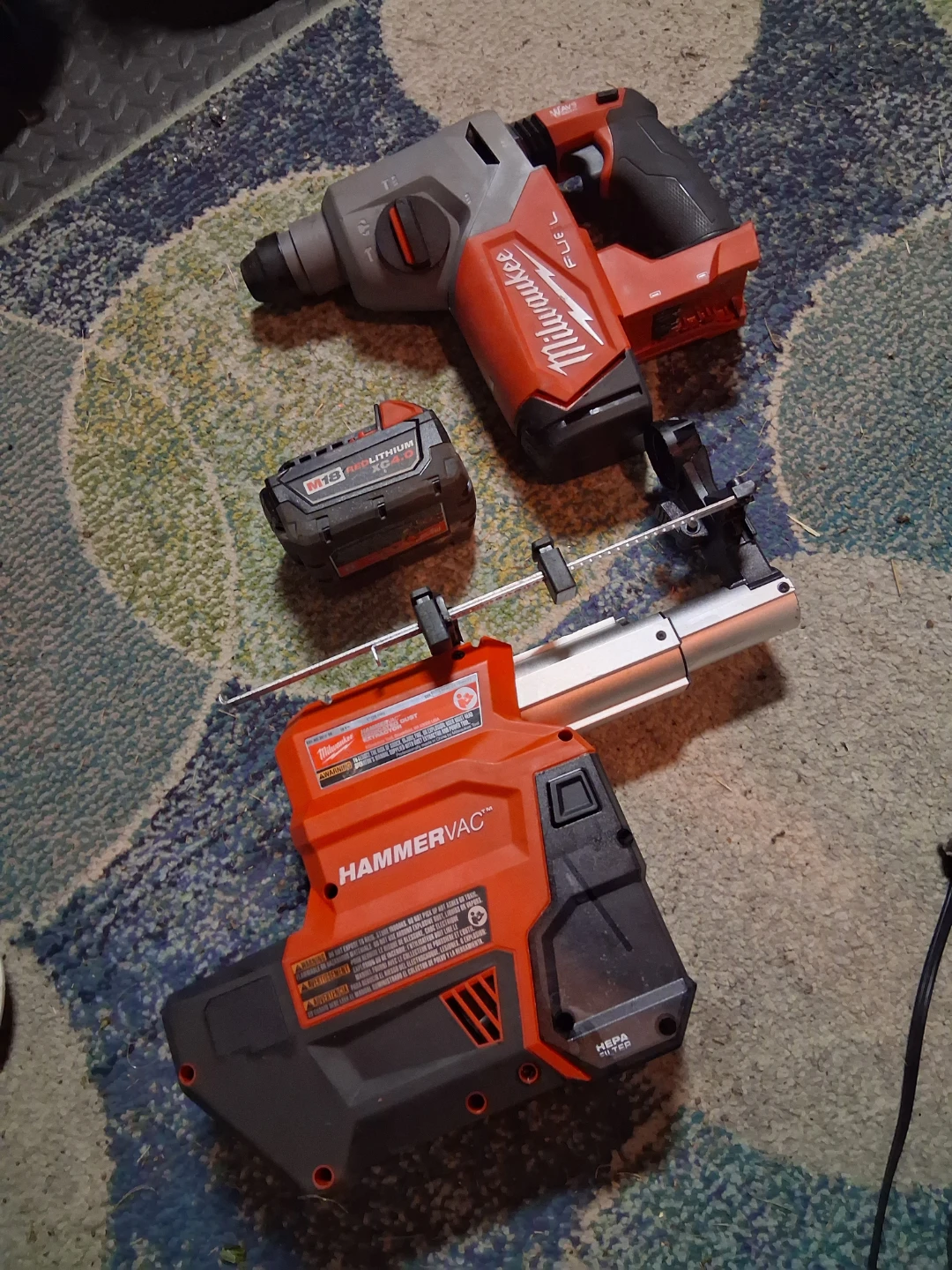 Milwaukee Hammer Vac SDS Plus Rotary Hammer & Dust Extractor