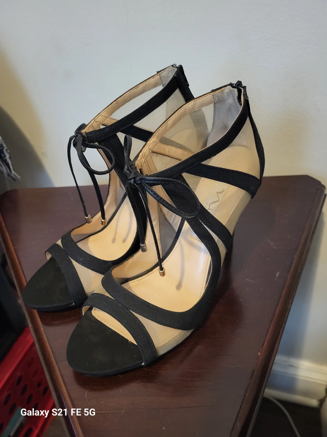 Nina New York Black Mesh & Suede Heels