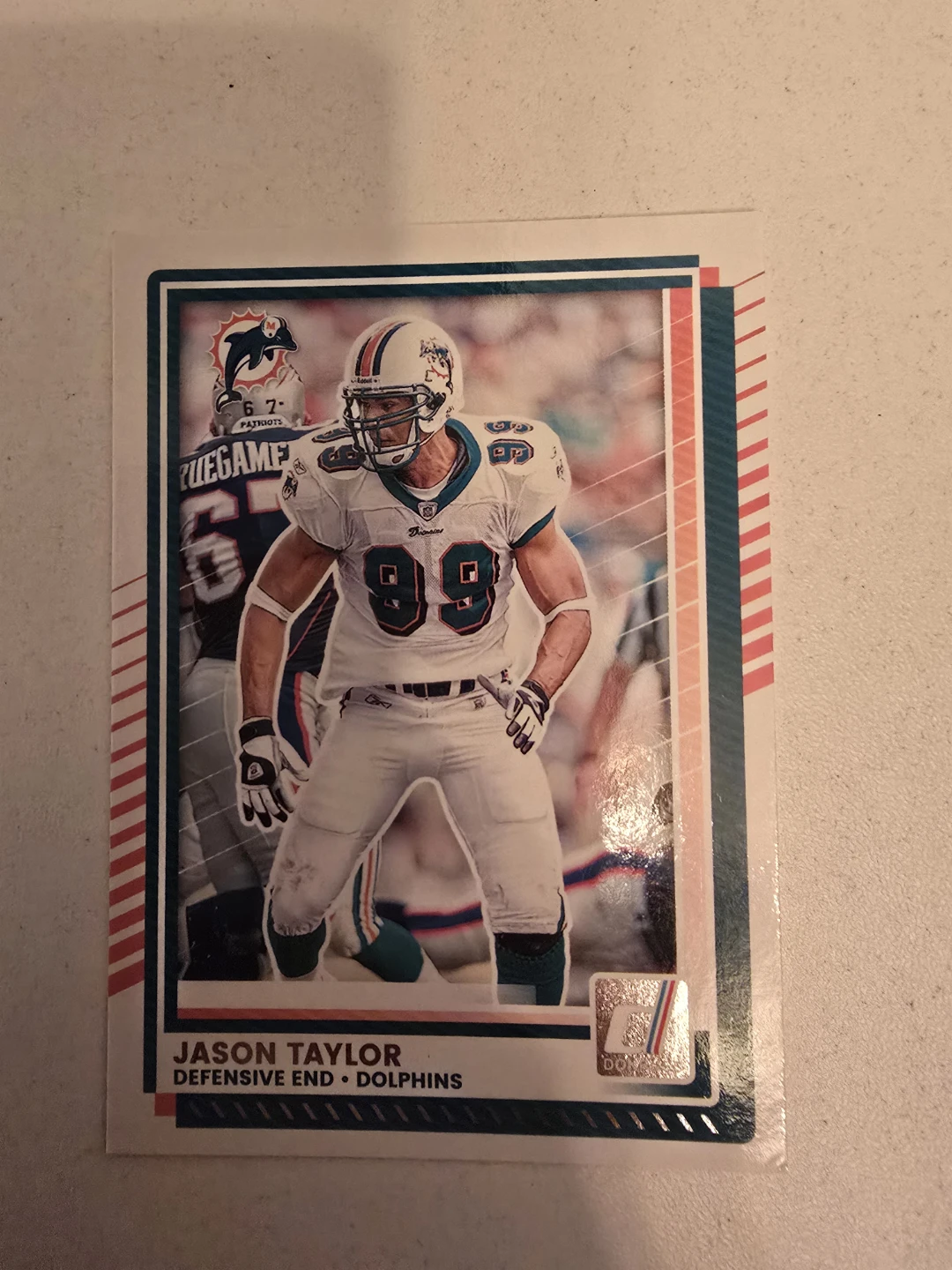 Jason Taylor 2011 Panini Football Card - Miami Dolphins - photo 2