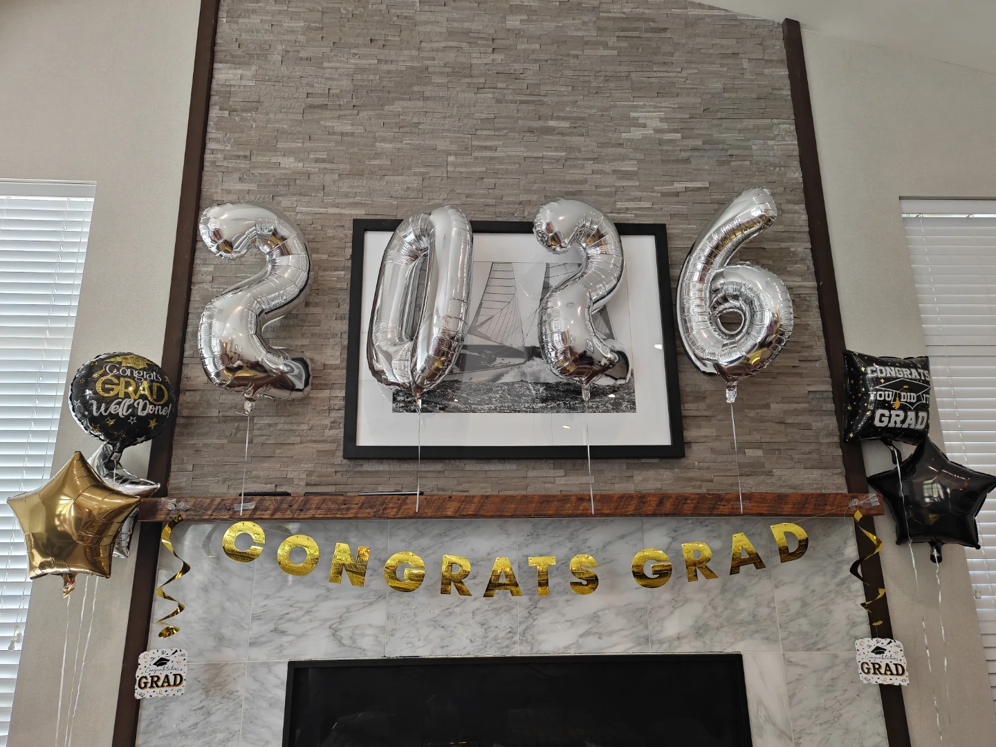 FREE!!! 2026 & Graduation ballons