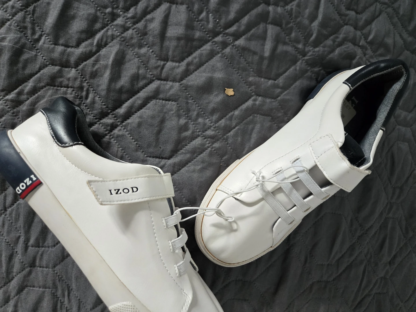IZOD White Velcro Sneakers size 6 women - photo 2