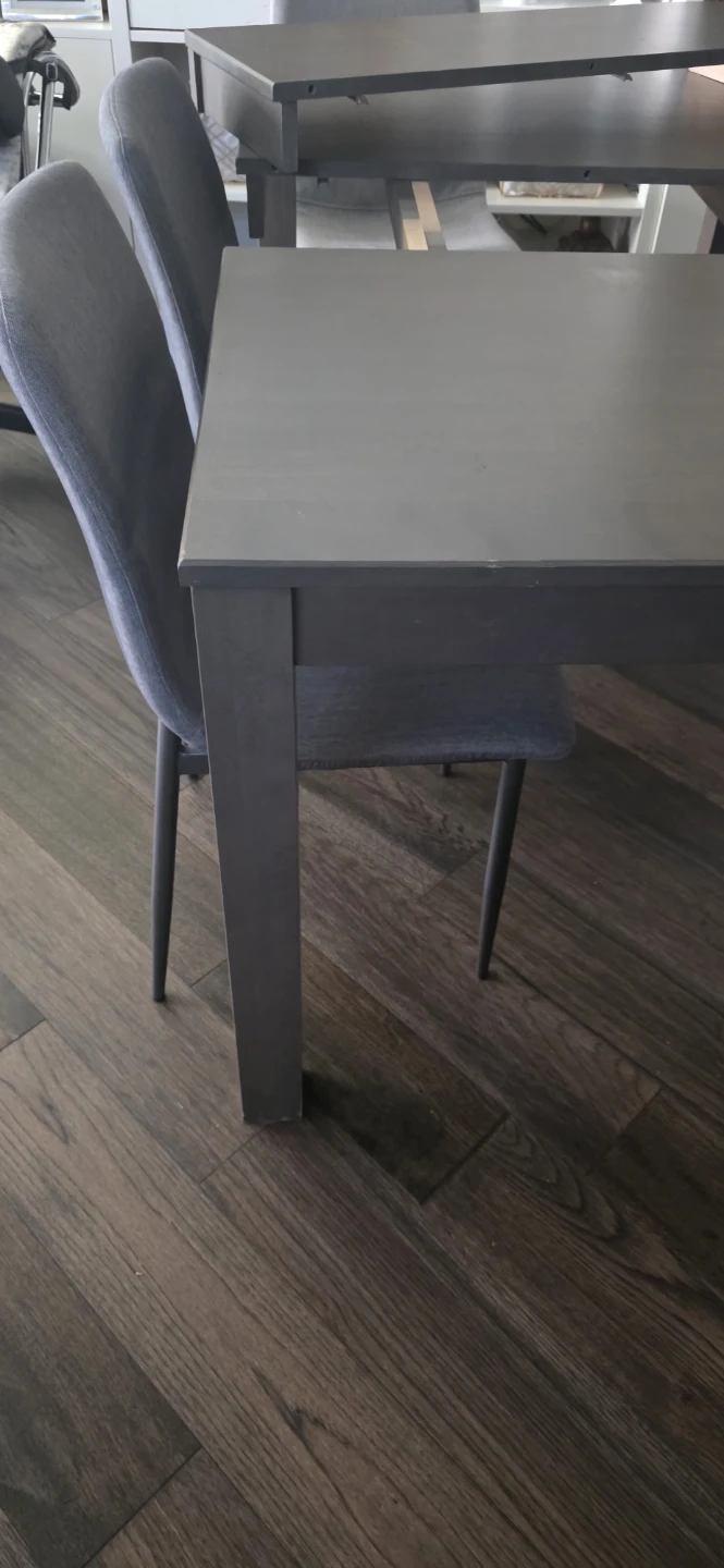 Extendable Dining Table - Made in Canada - photo 3