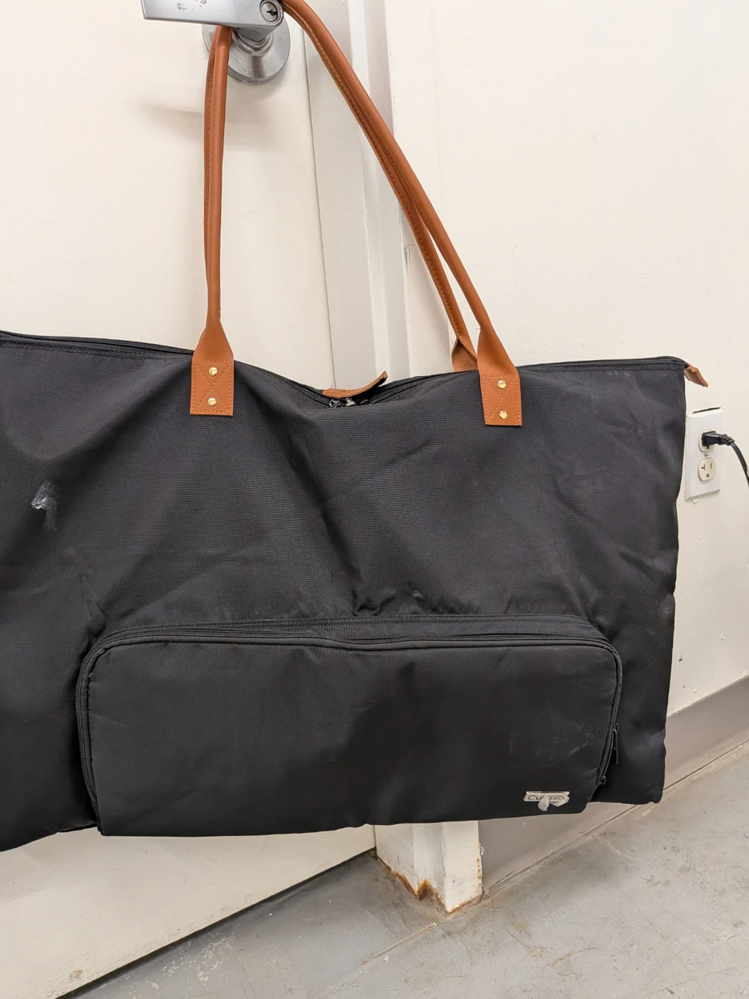 27 Inch Monitor Carrying Case, Travel Suitcase for LCD Screen