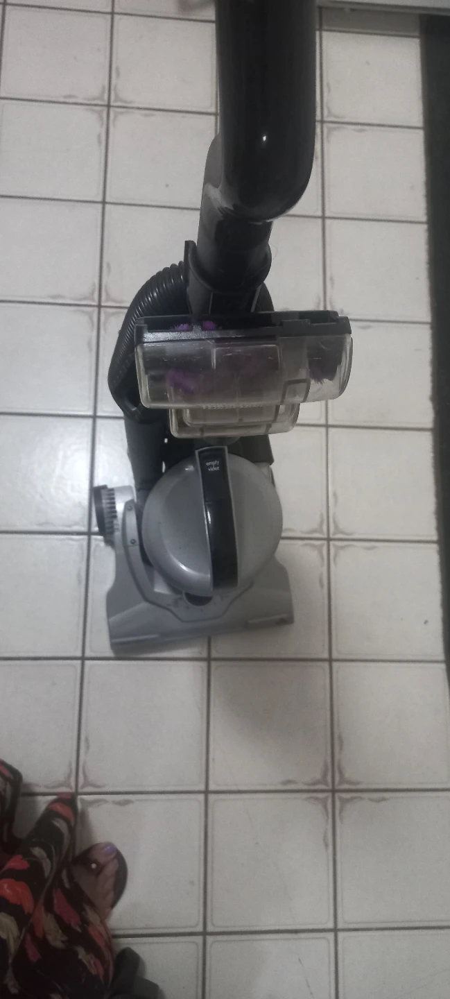 Bissell AeroSwift Vacuum - photo 2